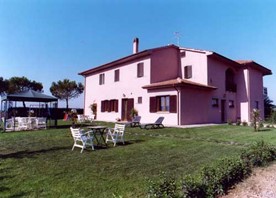 Farm Holidays Poggio Campana